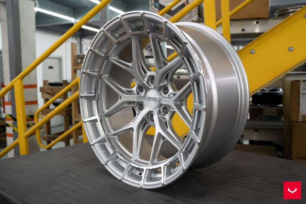 Vossen HFX-1 6-lugs