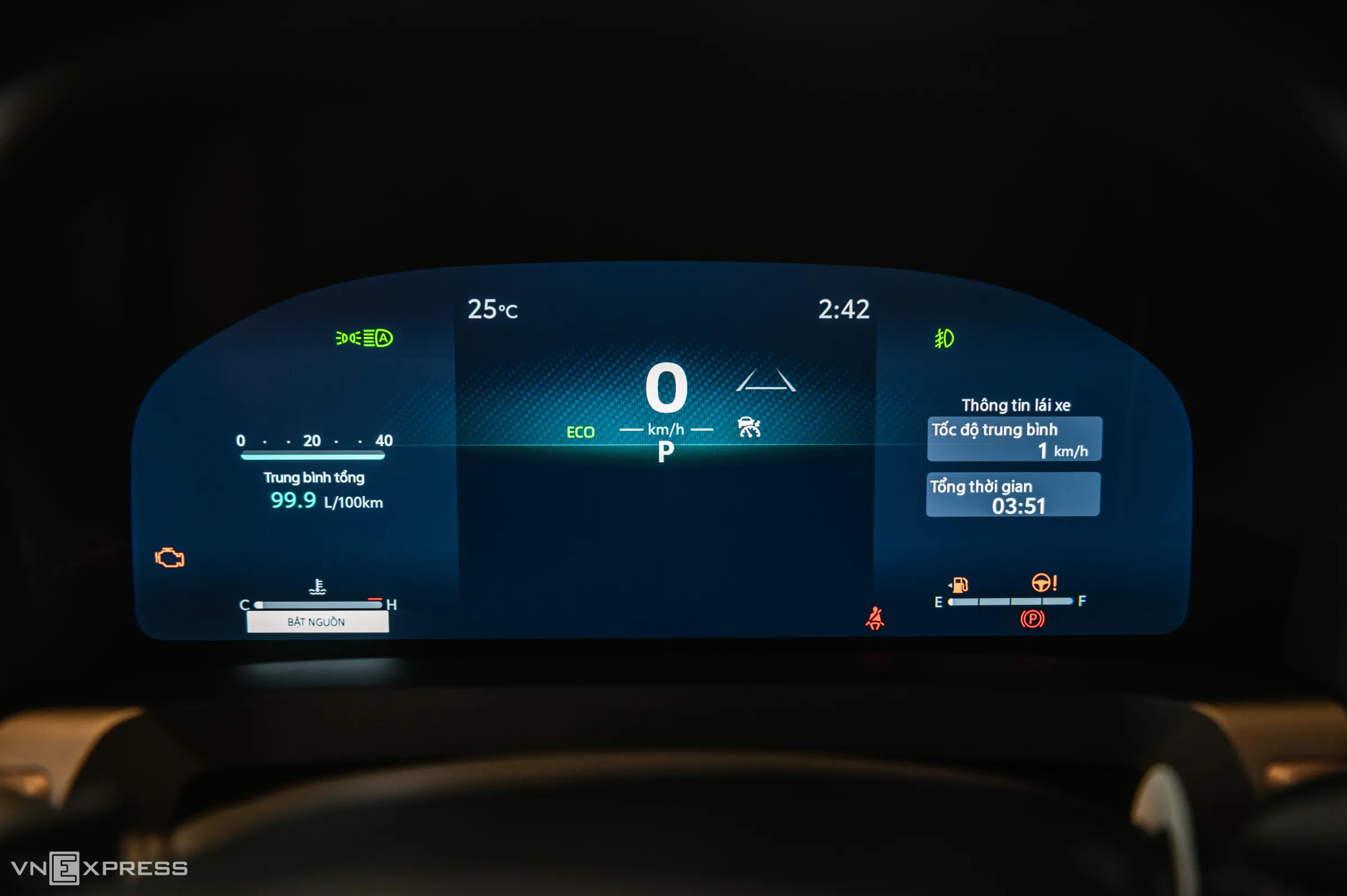 Nội thất Toyota Alphard 2024