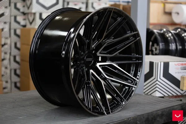 Vossen Hybrid Forged HF6-5 6-Lug