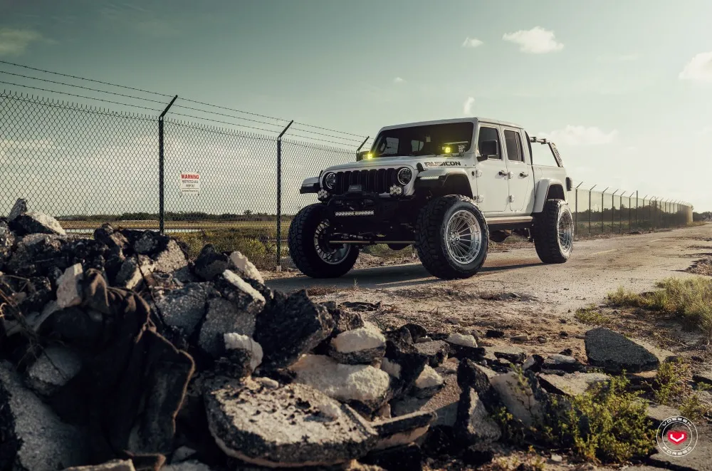 Vossen LCX-01 x JEEP GLADIATOR