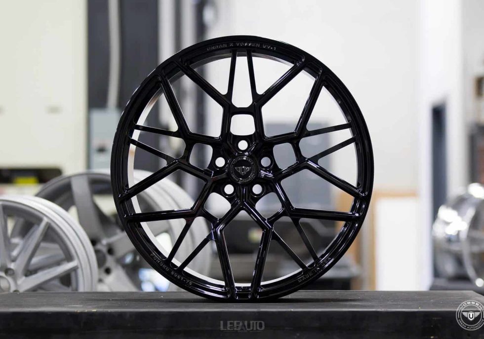 Vossen-UV-1-Gloss-Black