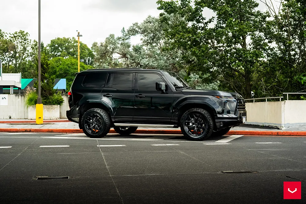 Vossen HF6-4 Lexus GX550 HF6-Lug