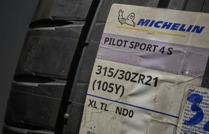 Lốp Michelin 275/35R21 & 315/30R21 PS4s