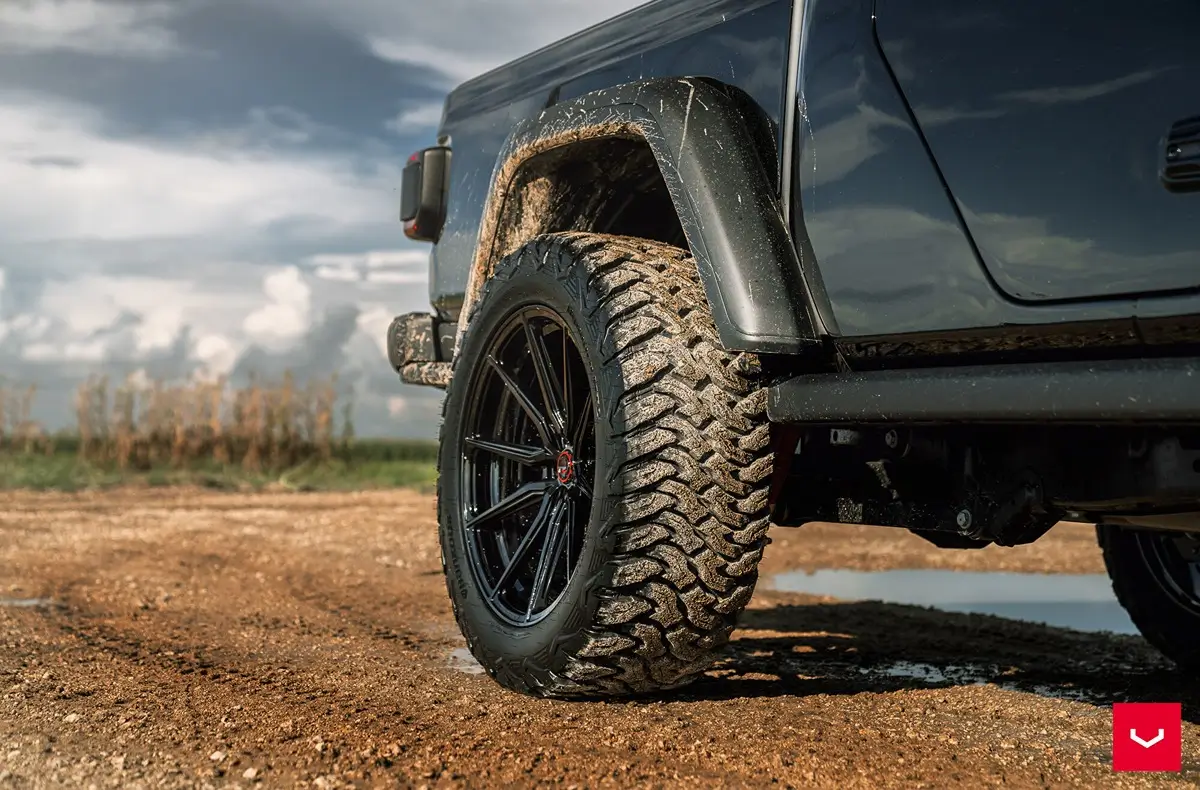 Vossen Hybrid Forged HF-3 - Jeep Gladiator