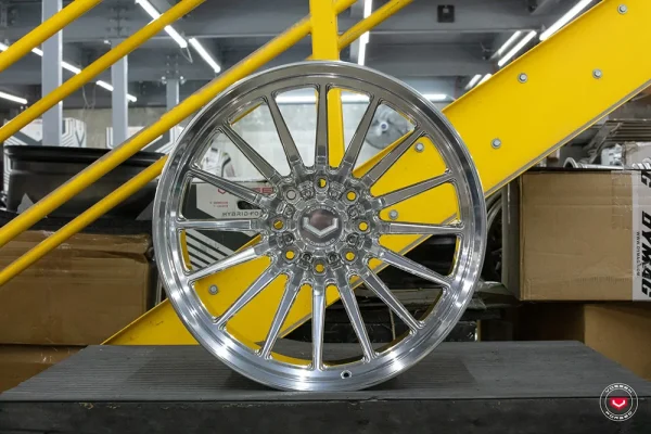 Vossen Forged GNX-01