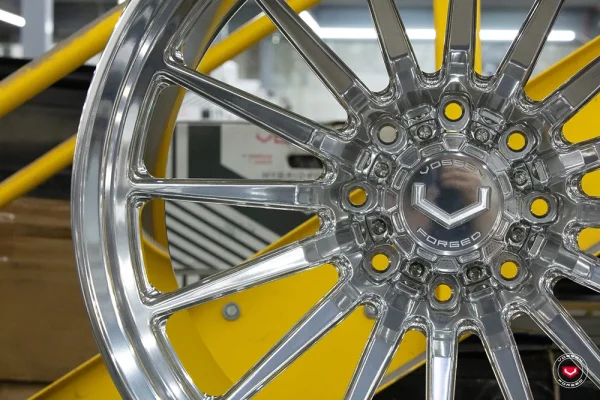 Vossen Forged GNX-01