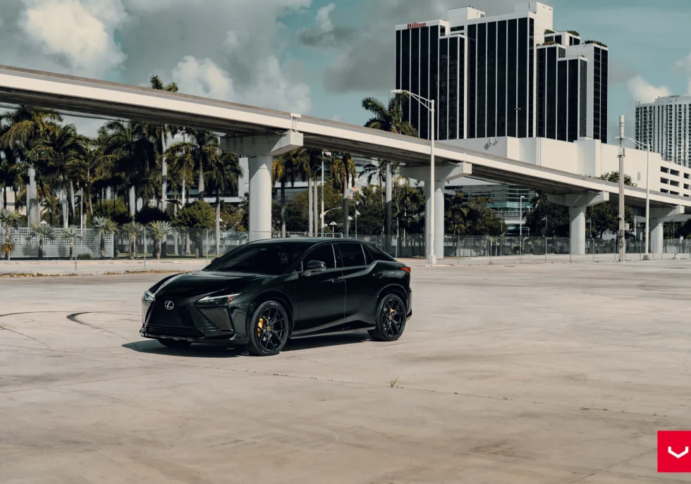 Lexus RZ450e độ mâm Vossen HF-5
