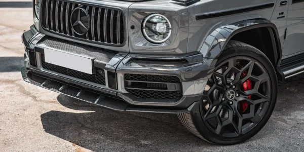 Mercedes G63 Exposed Carbon Wheel Arches