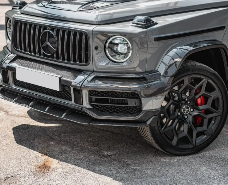 Mercedes G63 Exposed Carbon Wheel Arches