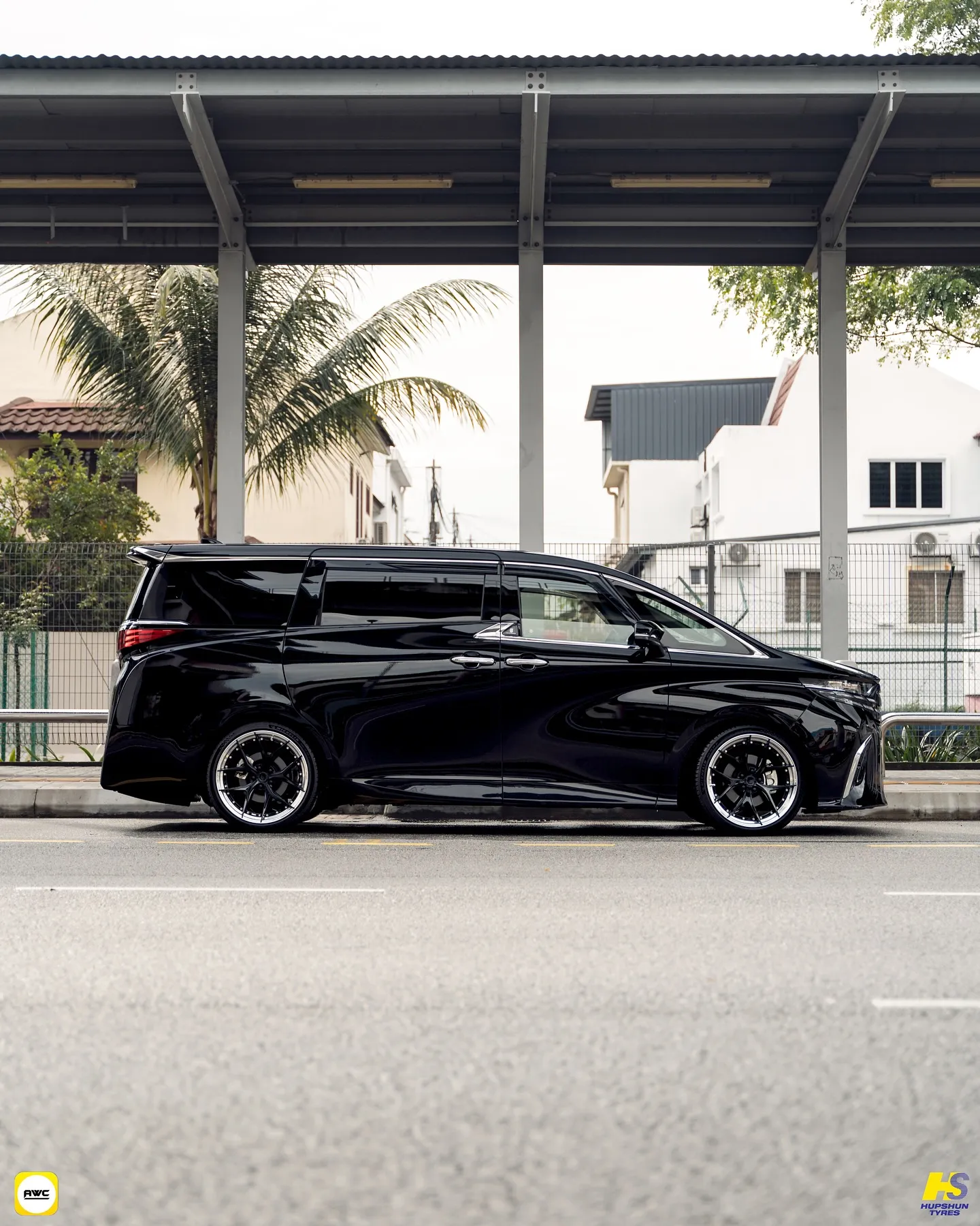 Toyota Alphard - BC Forged HCK21S