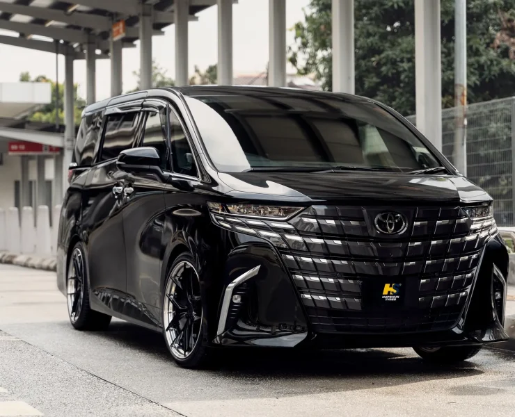 Toyota Alphard - BC Forged HCK21S