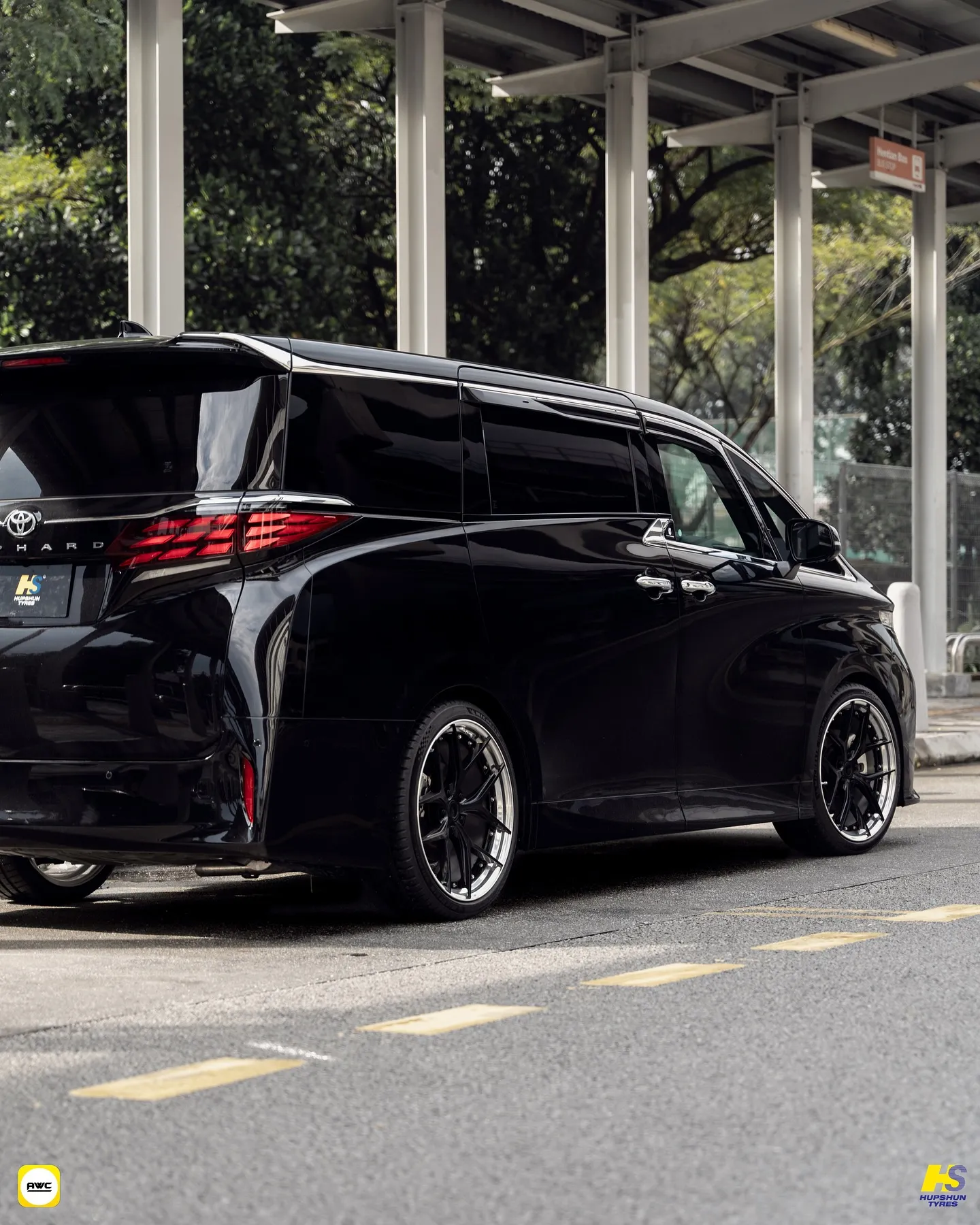Toyota Alphard - BC Forged HCK21S