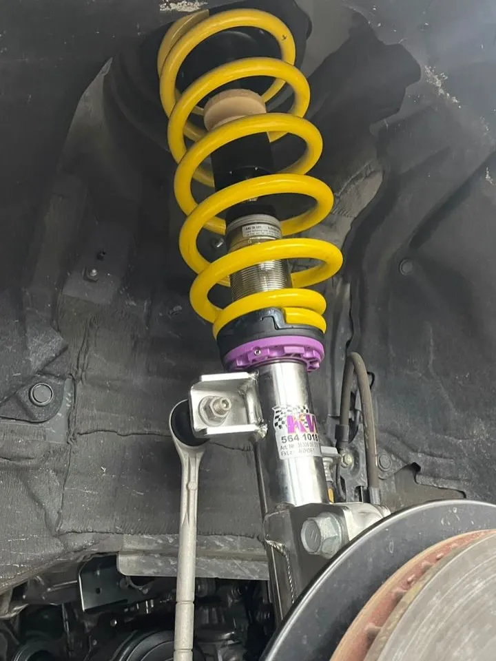 Toyota Alphard (AGH40) KW V3 Levelling Coilovers