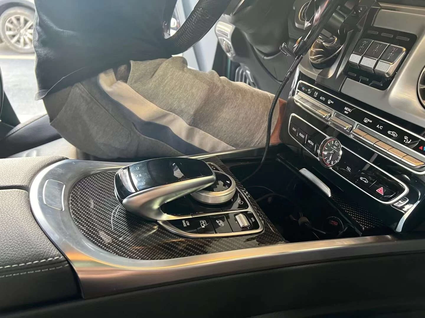 Mercedes Benz G63 W464 - Carbon Fiber Trims Interior - 8pcs