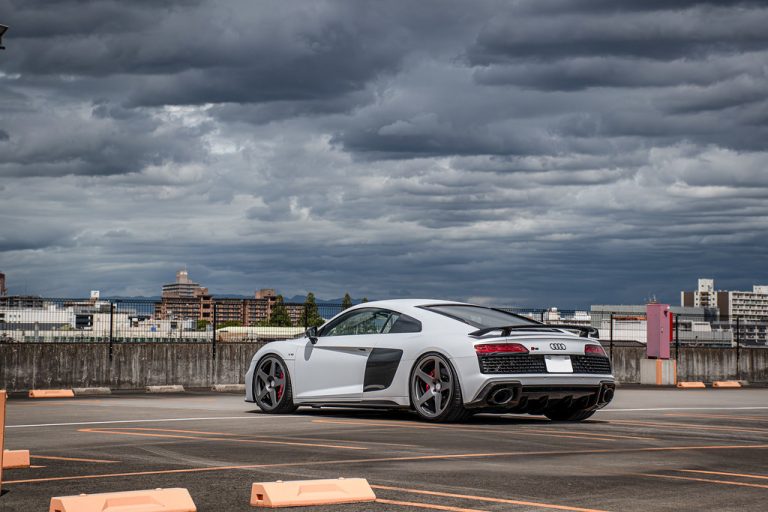 Audi R8 with HRE Classic 305M