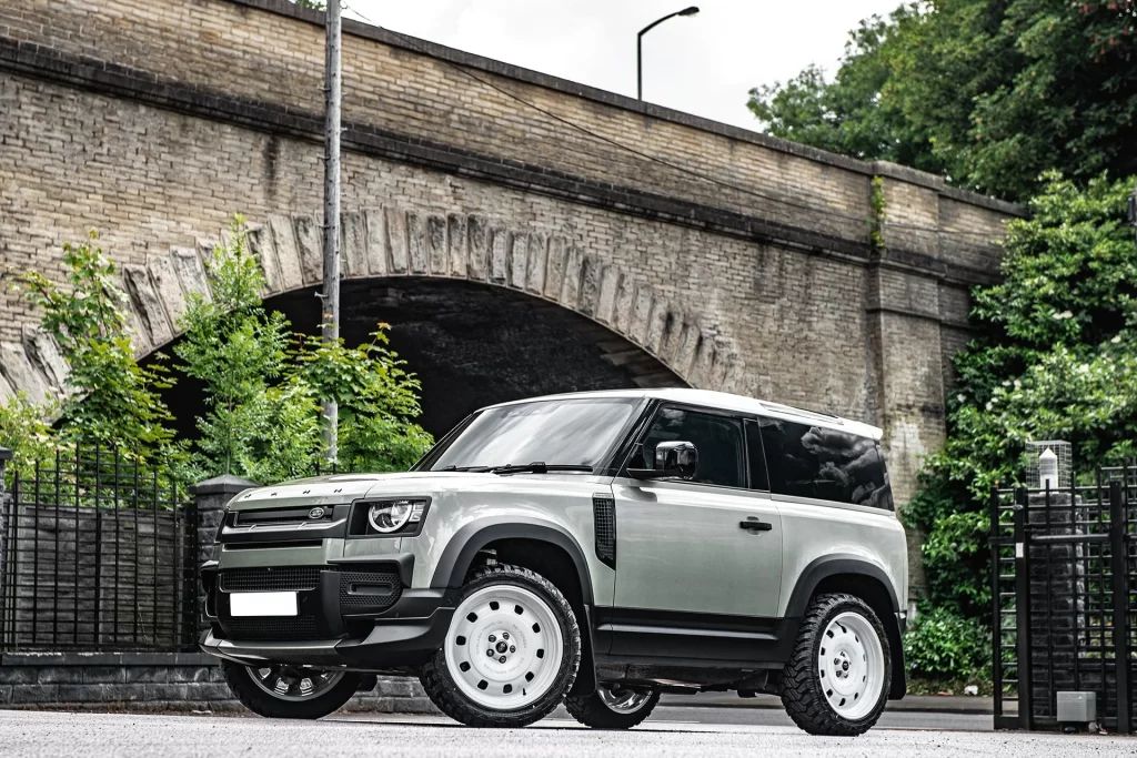 LAND ROVER DEFENDER (2020-PRESENT) BRITISH HERITAGE RS-FORGED ALLOY WHEELS