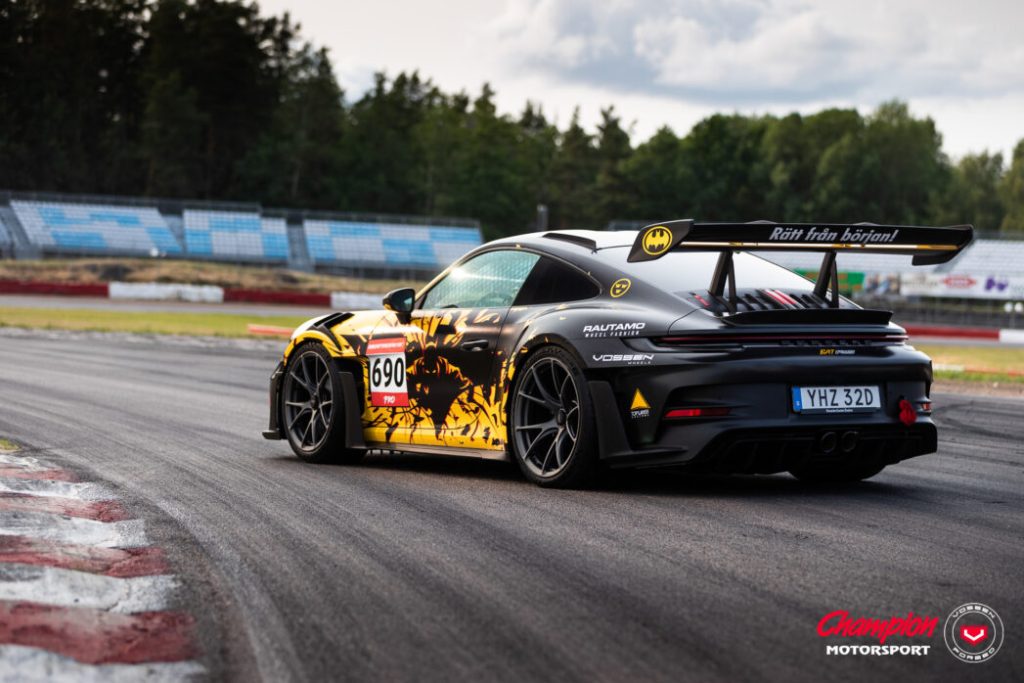 Porsche-GT3-RS-Champion-x-Vossen-Series-RS74-©-Vossen-Wheels