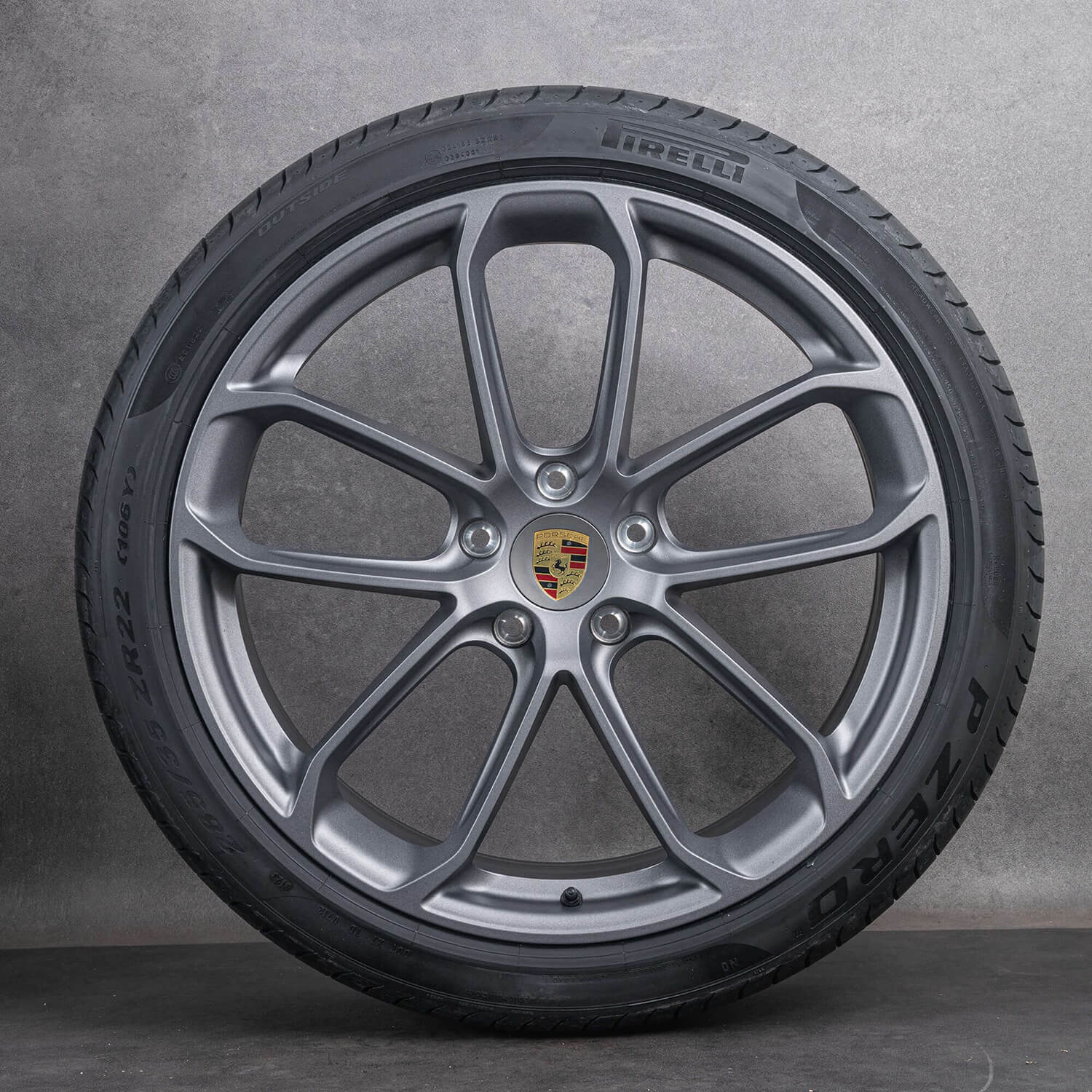 Porsche-Cayenne-TurboGT-22-inch-GT-Design-Vesuvius-Grey