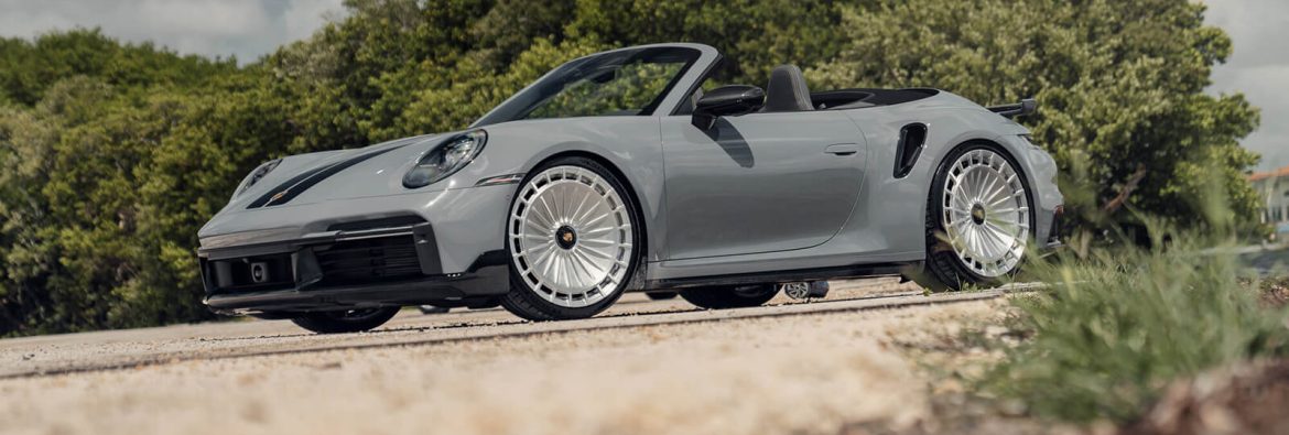 Porsche 911 Turbo S Cabriolet Vossen S21-12